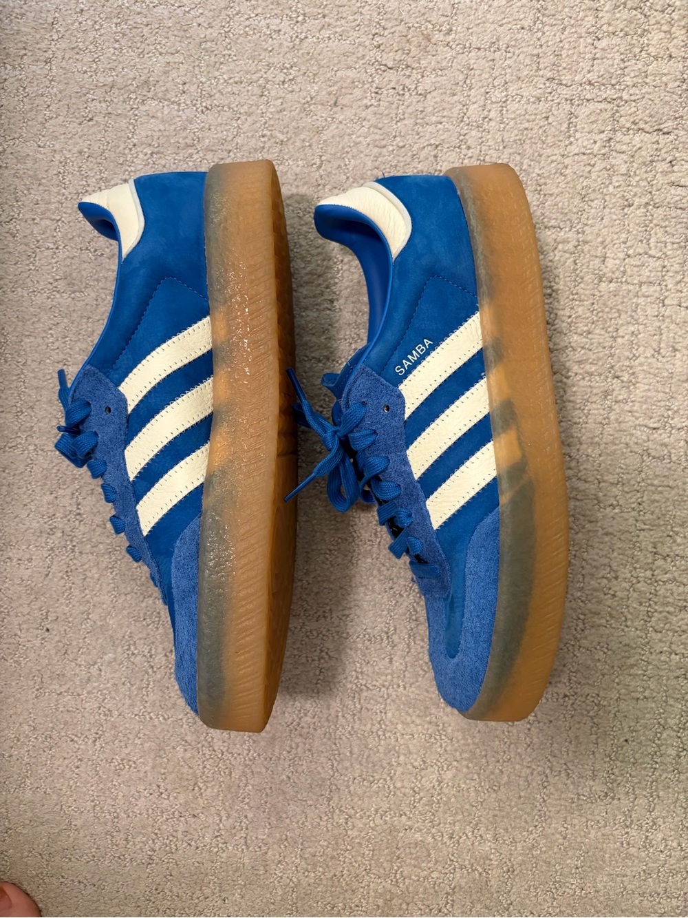 adidas women’s Sambae Blue Suede Sneakers Cloud White/Gum Sole Sz 9.5 - Picture 3 of 8